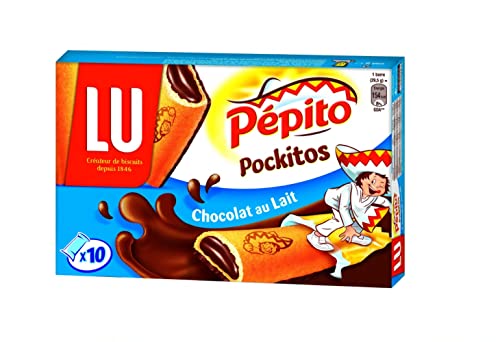 Porción de tarta con revestimiento de chocolate con leche