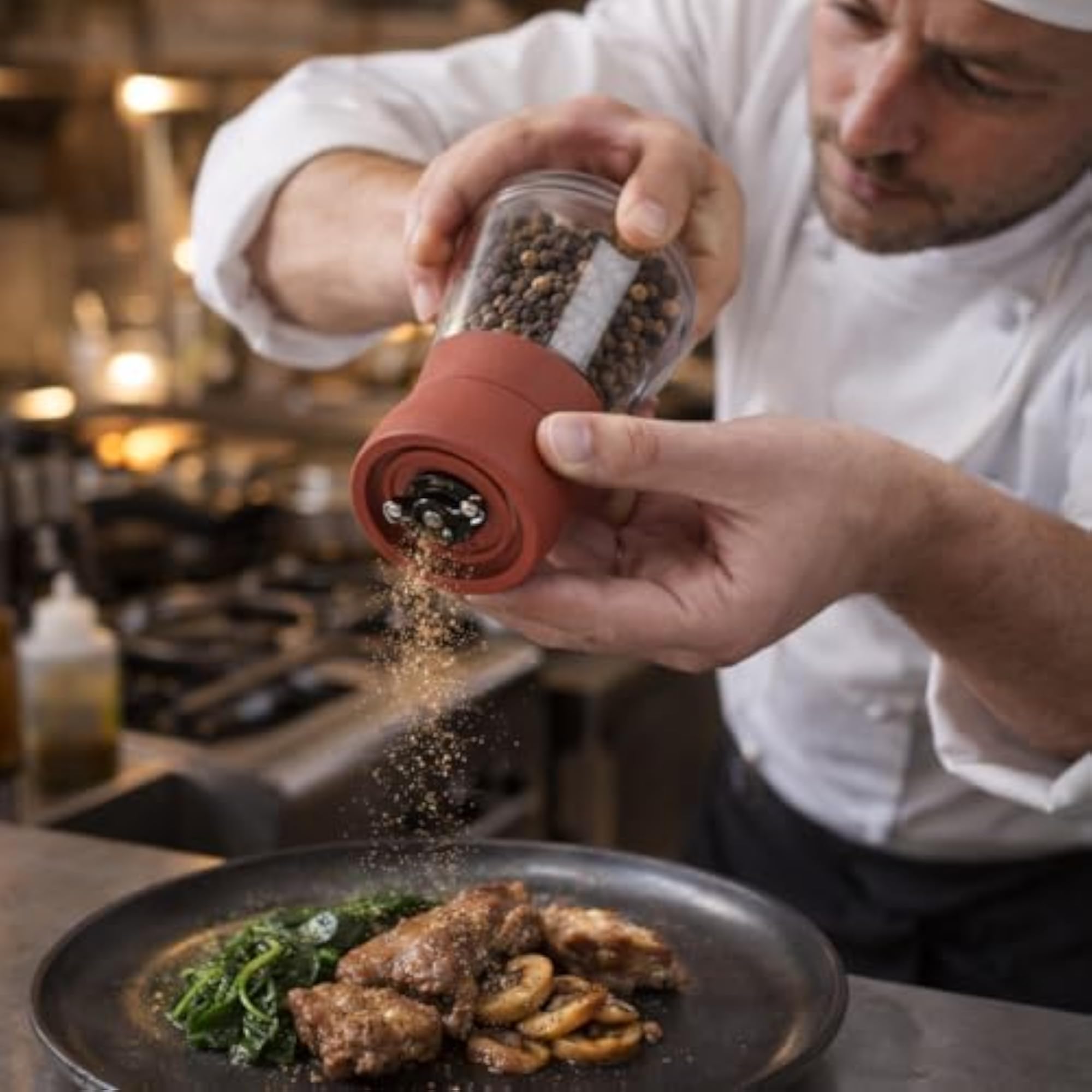 Professional Chef-Grade Adjustable Coarseness Pepper Grinder