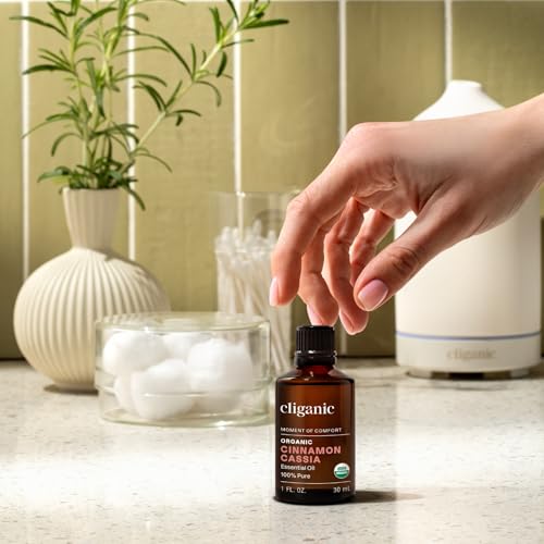 Image of Cliganic Organic Cinnamon Cassia Essential Oil, 100% Pure Natural Undiluted, for Aromatherapy | Non-GMO Verified