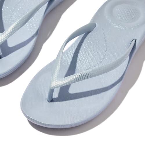 Image of FitFlop Womens iQushion Rubber Flip-Flops with Contoured Footbed for Walking, Lightweight Ergonomic Flip Flop Sandals with Arch Support and Foot Impact Pillows