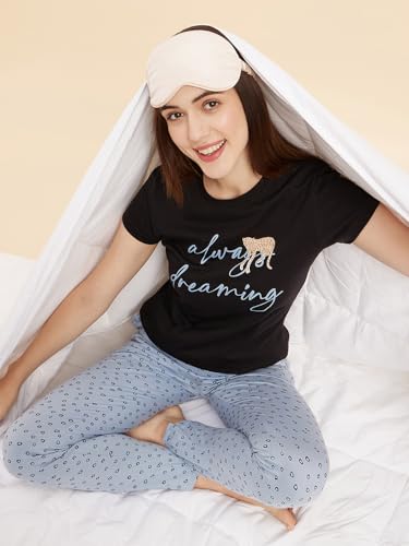 Image of Sweet Dreams Women Printed Pyjama Set