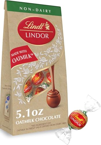 Lindt LINDOR OatMilk Chocolate Candy...