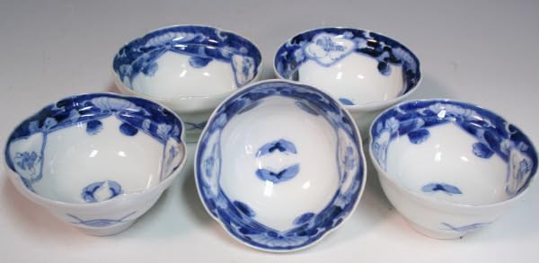 Amazon.co.jp: **古伊万里染付蝶文輪花向付5客江戸?明治時代（古瀬戸