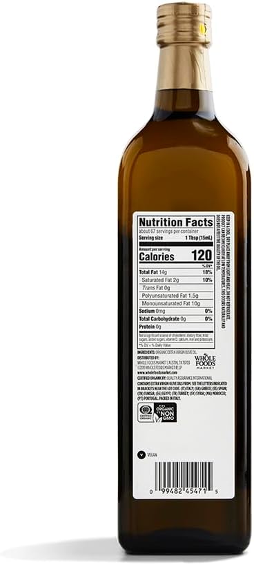 Imagem traseira da garrafa com fundo branco. Imagem traseira da garrafa com fundo branco.