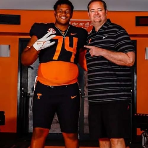 Page de couverture de Nic Moore (Tennessee Football)