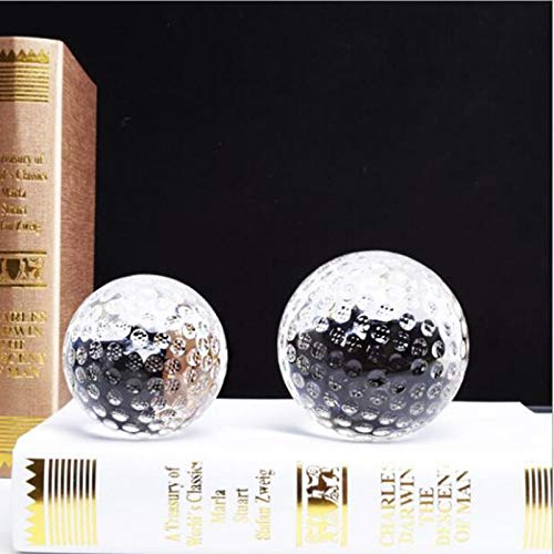 本物の水晶でできたゴルフボール型置物 本物の水晶でできたゴルフボール型置物