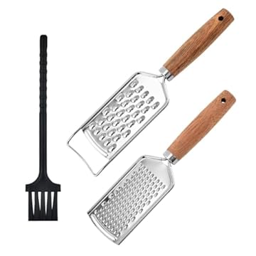 Hwtcjx 2 Pezzi Grattuggiato Formaggio Manuale, Grattugia Limone, Grattugia Limone Scorza, Zester, Grattugia con Pennello, Perfetto per Parmigiano, Grattugia Affilata Acciaio Inox