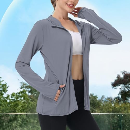 Sudadera con capucha de senderismo ideal para protegerse del sol con comodidad 4