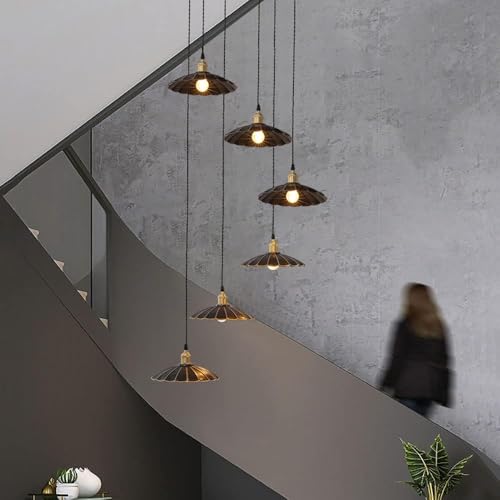 Suspension industrielle moderne réglable avec hauteur modulable et design épuré