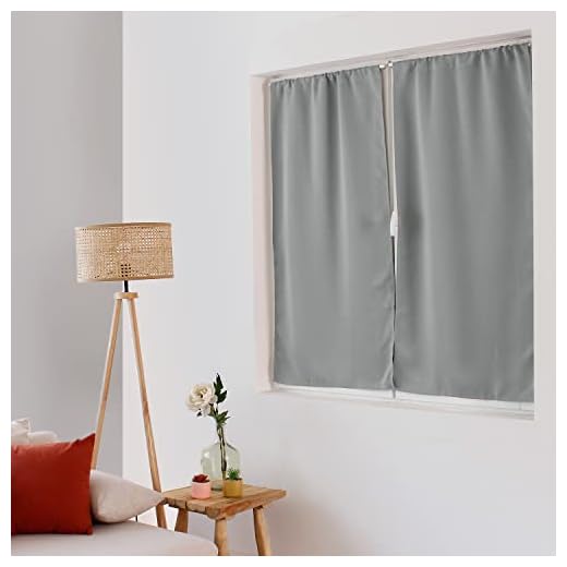 ED ENJOY HOME Rideau Vitrage Occultant, Passe Tringle, Gris Clair, 60x120cm, 100% Polyester, Tissu Certifié Oeko-TEX, Collection Réglisse