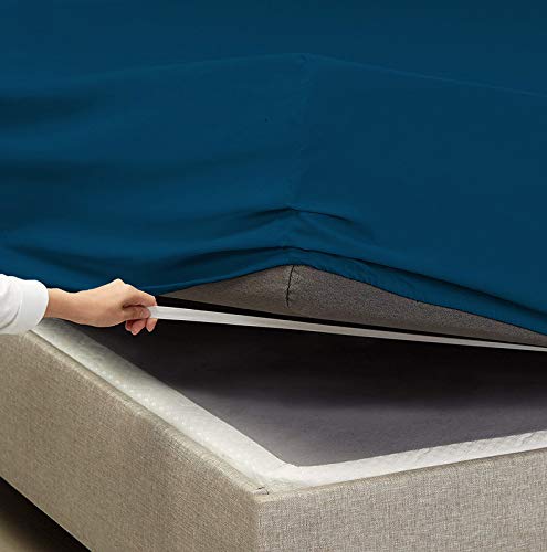 Image of YRM Bedding's Dark Teal 600-TC Oraganic Cotton 4 Pcs Double Bed Size Bedsheet Fitted (54 inchx75 inch), Flat (82 inchx102 inch) and Pillow cover (17 inchx27 inch) With Pillow Covers (17 inchx27 inch) Feet for 4 inch and 8 inch Inch Mattress