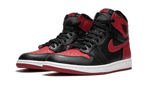 Image of Nike Men's Air Jordan 1 Retro High OG Sneaker