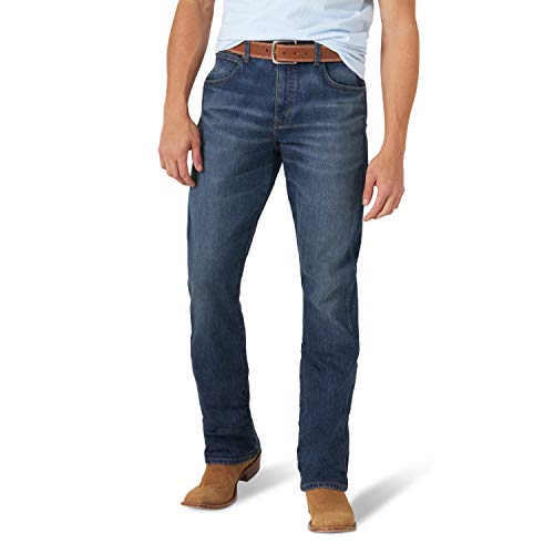 Image of Wrangler Men's Retro Slim Fit Straight Leg Jean
