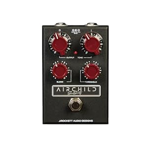 Sonic interpretation of the famous vintage 660 studio compressor Gets that classic 660 “growl” adds smoothness and EQ Simply makes your tone and feel better (Great always on pedal) Vintage Looks Over built construction