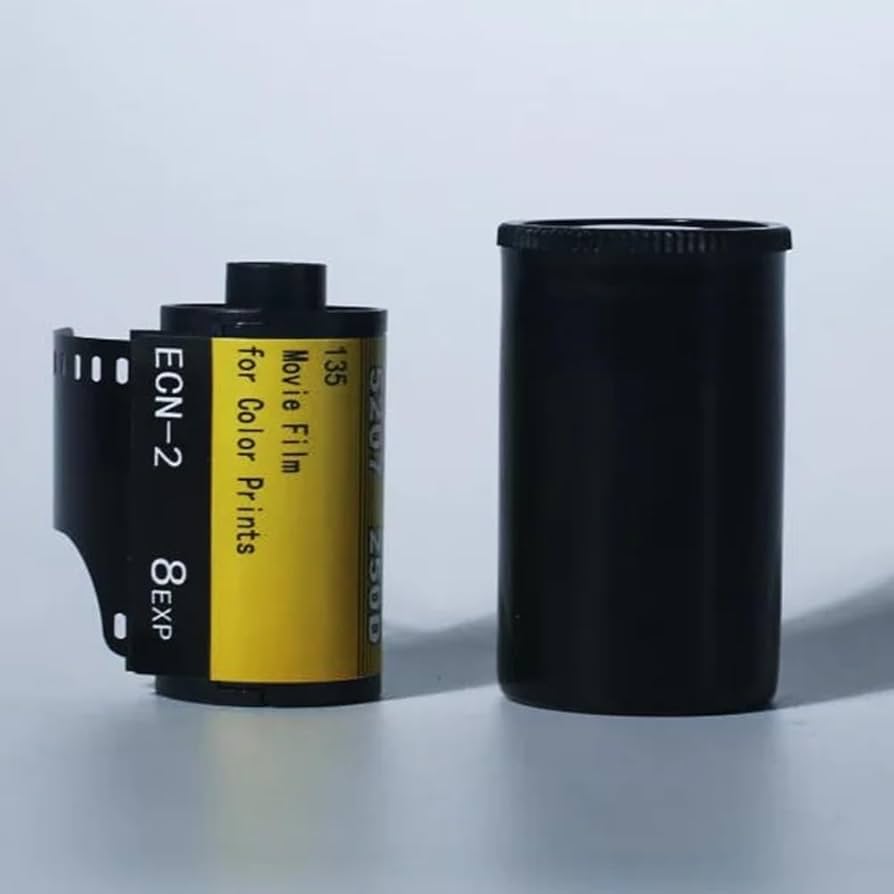 Amazon | LyxosVee 35mm ECN-2 カラーフィルム ネガフィルム 35mm 8EXP Amazon | LyxosVee 35mm ECN-2 カラーフィルム ネガフィルム 35mm 8EXP