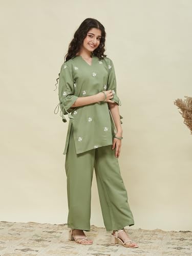 Image of Girls Floral Embroidered Kurta and Palazzo Pants Co-ord Set with V Neck Elegant Traditional Outfit for Festive and Functions