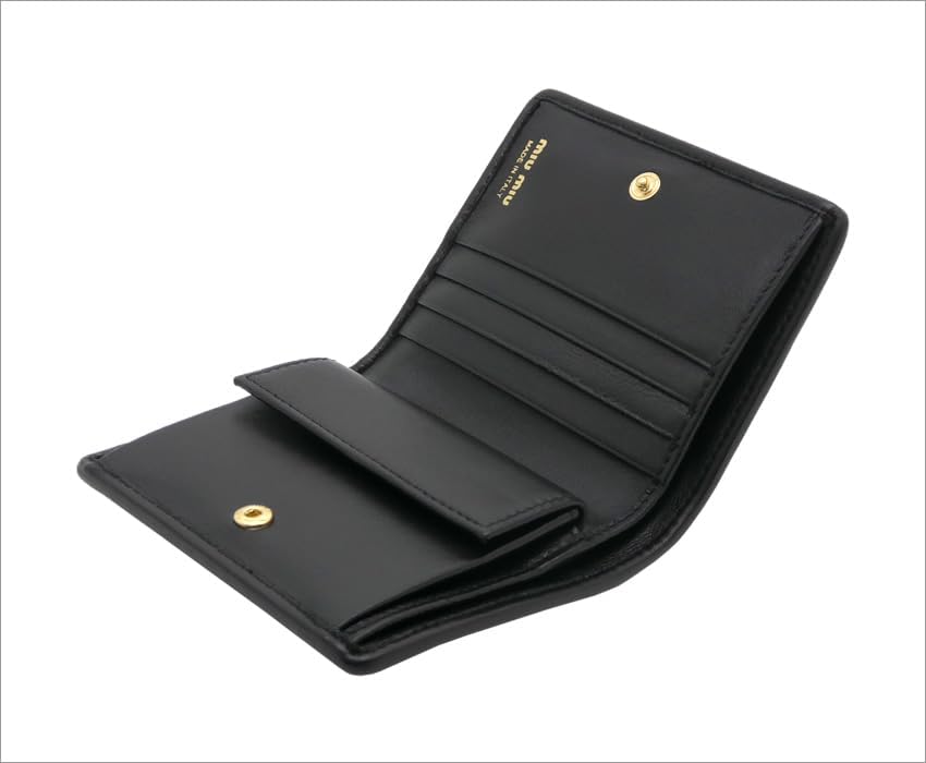 ダッフィー(^w^)☆love☆様 MIU MIU ブラック 三つ折りマテラッセ