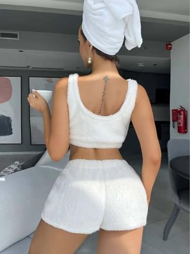 Image of KOTTY Women's Coral Fabric Coord Set - Cozy Two-Piece Lounge and Sleepwear for Relaxed Comfort and Elegant Indoor Style