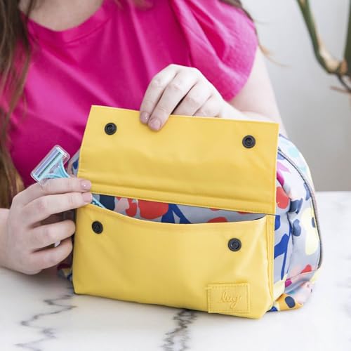 Lug Towboat Toiletry Case, FRUIT PUNCH/KELLY GREEN4