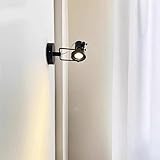 Tutti amano l'atmosfera romantica, quindi che ne dici di usarli per decorare la tua casa e trasformarla in un luogo romantico. Ecco la risposta, le fantastiche lampade da parete!