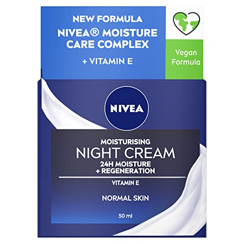 NIVEA Refreshing Night Face Cream (50ml) 24 Hour Face Moisturiser for Normal Skin Night Cream with Aloe Vera and Hyaluronic Acid for Overnight Regeneration