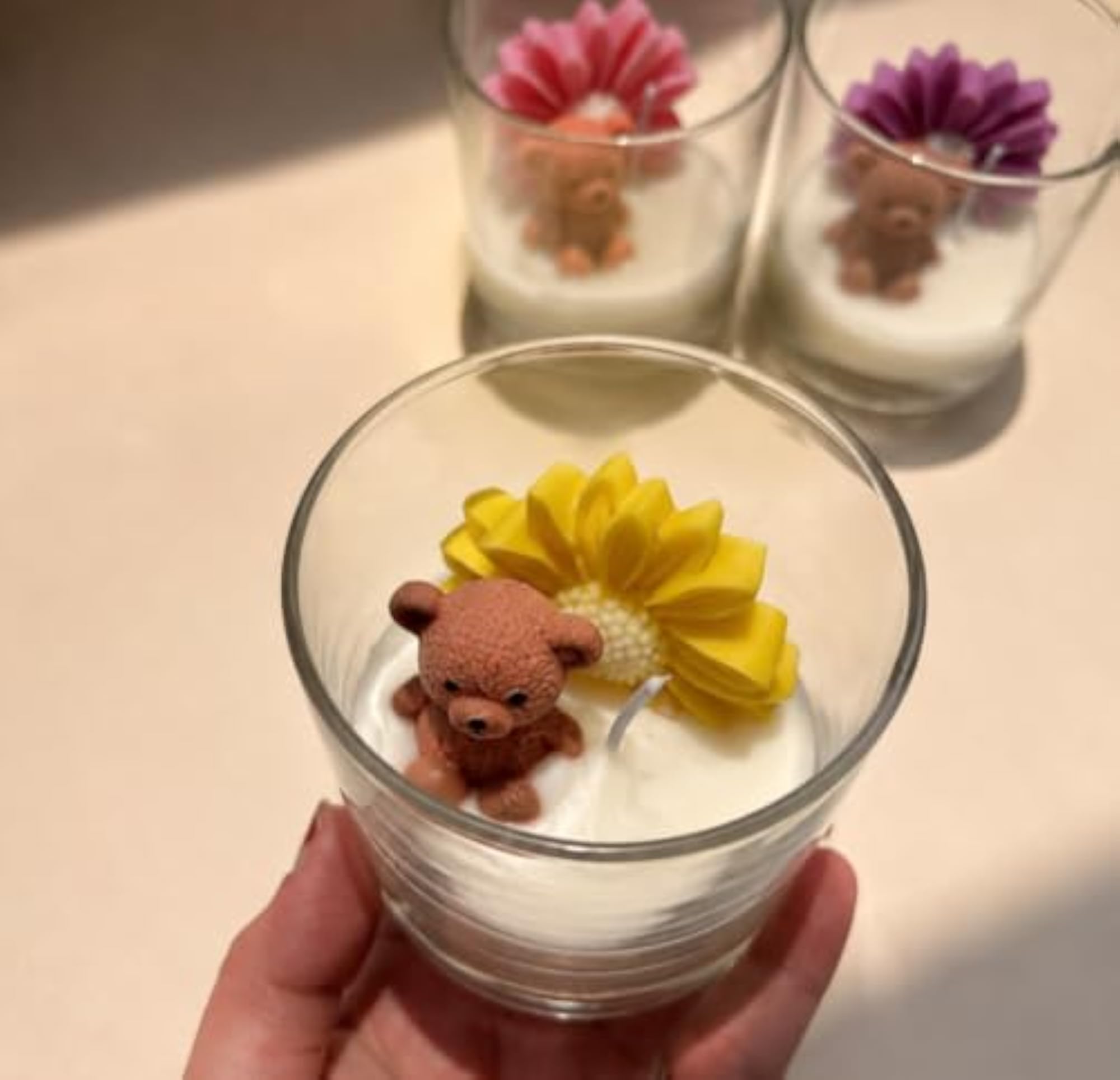 Teddy Bear Daisyflower Candle in Glass Jar