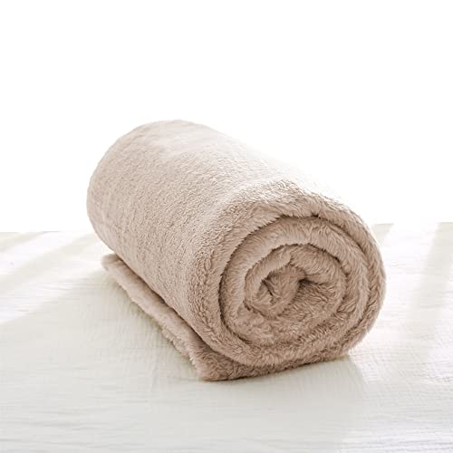 Exclusivo Mezcla Plush Fuzzy Fleece Throw Blanket, Super Soft, Fluffy and Warm Blankets for Couch, Bed, All Season Use (40x50 Inches, Camel)