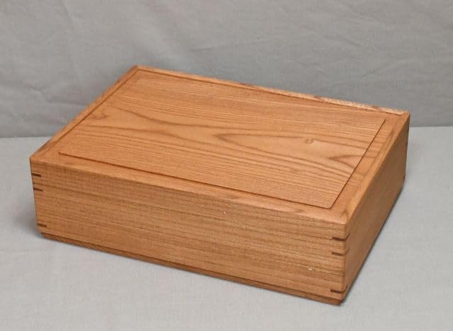 欅良杢の文庫。Ａ４サイズの収納。新品 欅の文庫。A4サイズの収納。 欅良杢の文庫。A4サイズの収納。