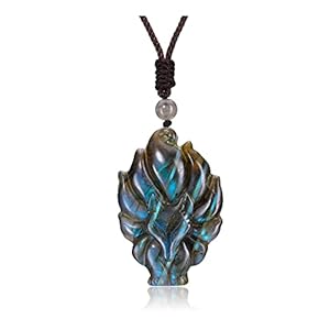 GEHECRST Labradorite Crystal Fox Necklace Carved Natural Healing Crystal Stone Necklace for Men Women Energy Gemstone Protection Crystal Pendant Necklace Jewelry Gift for Christmas
