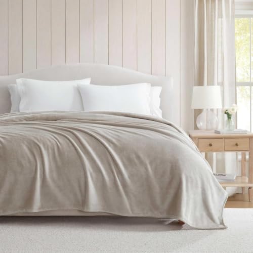 Image of Martha Stewart - Queen Size Blanket, Ultra-Soft Plush Fleece Throw Blanket with Double-Needle Stitching, 350 GSM, Medium Weight Bedding for Bed or Couch (Bedford Solid Grey)