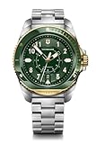 Victorinox Herren Armbanduhr Journey 1884 Ø 43 mm, Swiss Made, Analog Quarz, Wasserdicht bis 200 m, Edelstahl-Armband, Grün/Silber