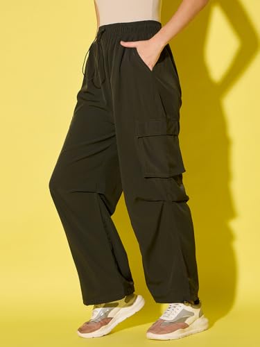 Image of Buynewtrend Women Loose Fit Parachute Trousers | High Waist Cargo Trouser Pant