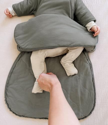 Image of GUNAMUNA Long-Sleeve Transitional Swaddle Sleep Bag - Soothes Infants, Easy Diaper Changes with WONDERZiP