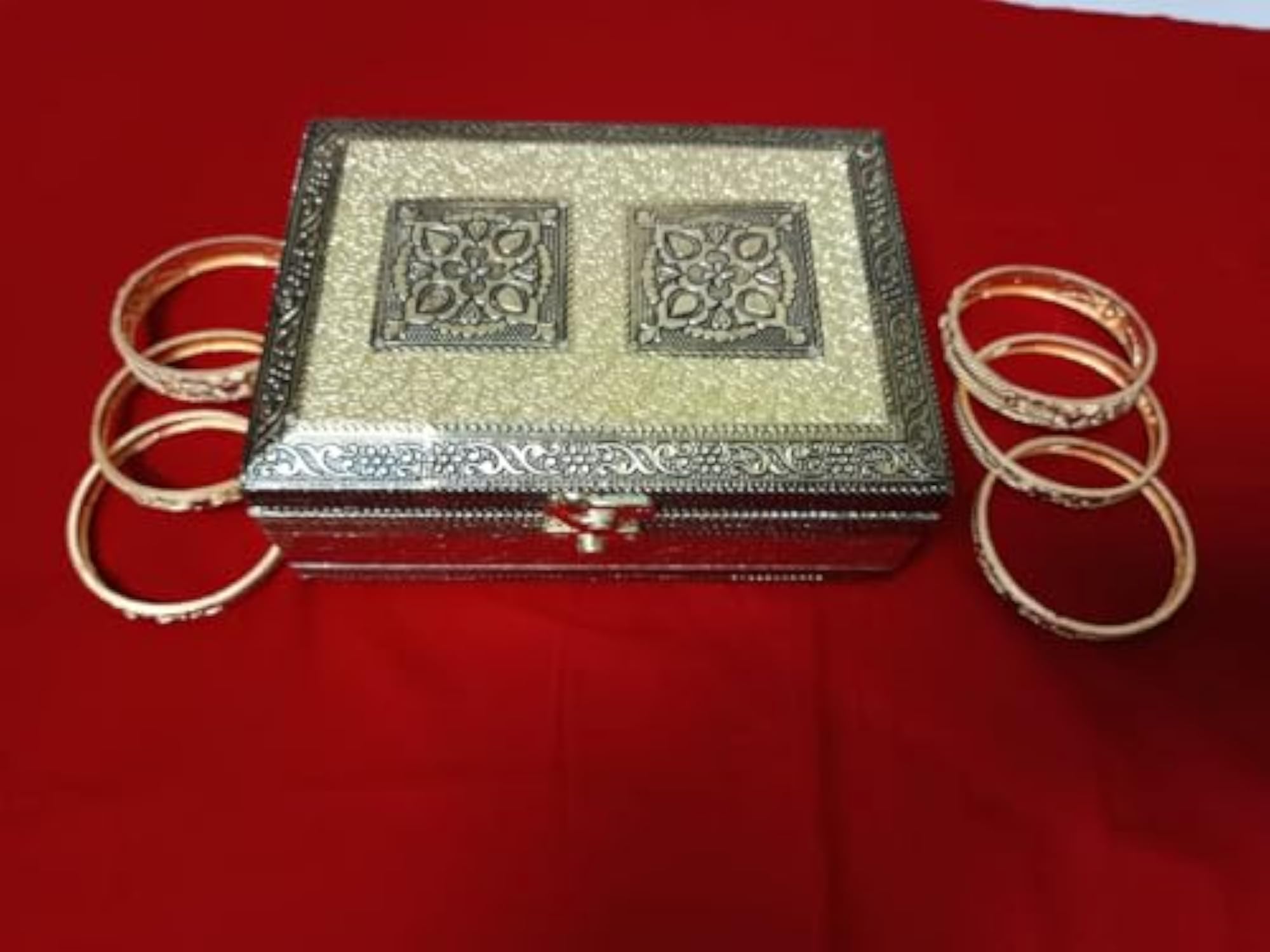 Handicraft Gold Jewellery Box for Women