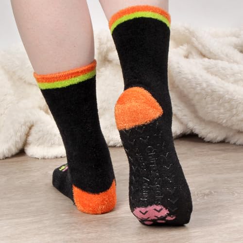 Image of BambooMN Super Soft Warm Cute Women's Animal Non-Slip Fuzzy Fluffy Crew Winter Home Socks
