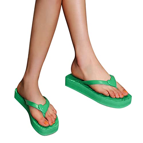 Pantoufles de Plage D'été pour Femmes Dressy Solid Love Platform Sandals Casual Confortable Square Open Toe Tongs en Cuir Pantoufles Bohèmes Confortables pour Femmesa Cover