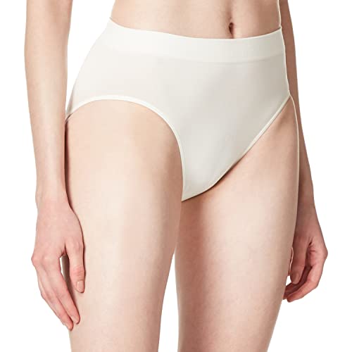Image of Wacoal Women's B-Smooth Seamless Full Coverage Hi-Cut Brief Panty, 834175