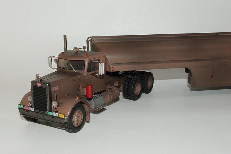 1/43 Peterbilt 281 ピータービルト 材木運搬トレーラー Amazon.co.jp: PETERBILT 281 ピータービルト タンクトレーラー 1 43