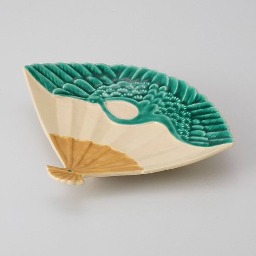 Amazon.co.jp: 緑交趾鶴 扇皿 [ 22.3 x 18.4 x 4.8cm 305g ] 【 特選向