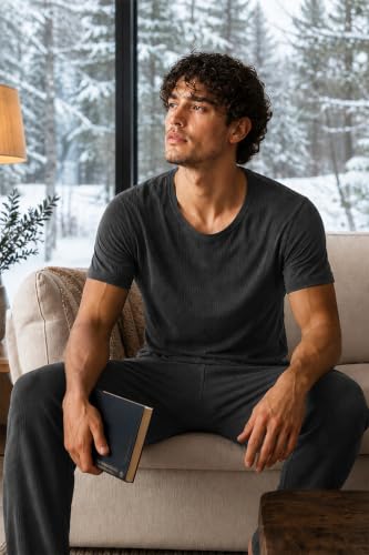 Image of Van Heusen Men's Anti-Bacterial Short Sleeve Soft Comfort Thermal Top