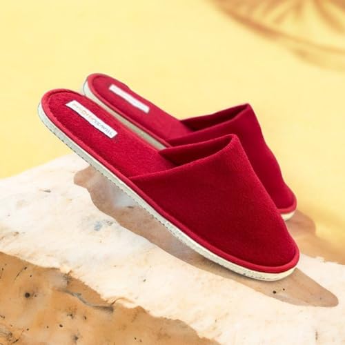 Image of Travelkhushi Soft Comfy Home Slippers For Women & Men For Winter Capet flip flops for Bedroom Indoor Carpet house slides Anti skid Slippers for Winter & Summer