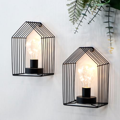Confezione da 2 lampade alimentate a batteria: la lampada da scrivania senza fili presenta un design semplice ad arco e una buona lampadina LED testurizzata, il design con gancio posteriore consente di appenderlo ovunque, e le linee classiche abbinate al corpo nero aggiungono uno stile moderno minimalista unico. Crea un'atmosfera calda nella tua casa.