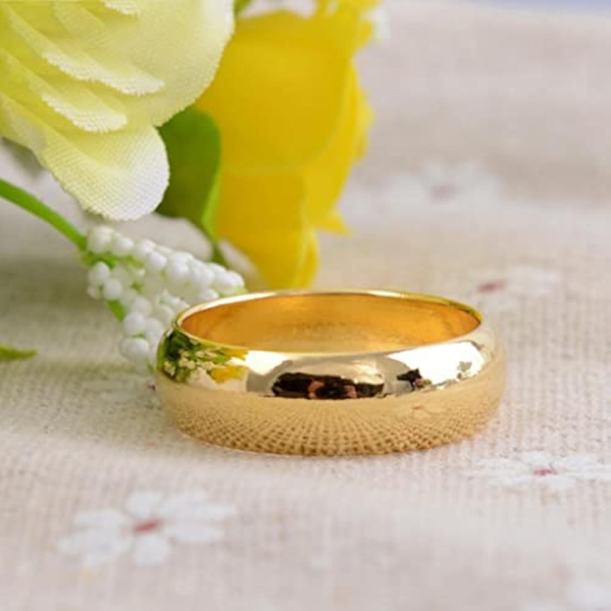 Magic Magnetic Ring, Golden Trick Ring