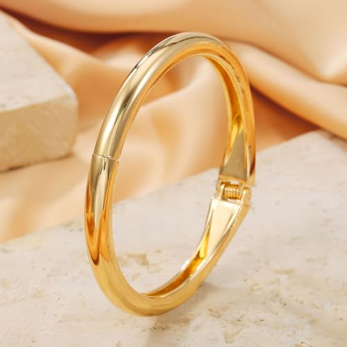 Coolkin 18K Gold Plated Bracelet for Women Stackable Floral Gold Clover Bracelets Set Love Twist Cuff Bangle Bracelets Non Tarnish, Bracelet Set Trendy Jewelry,Christmas Valentines Birthday Gifts4