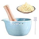 Gestione Aglio Semplificata: Con design innovativo a fori di drenaggio e denti di macinazione, questa grattugia per aglio assicura una facile separazione di radici e foglie, promuovendo un condimento e una cucina efficienti per le esigenze culinarie di ogni giorno, supportando una preparazione senza intoppi per pasti deliziosi e veloci