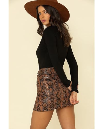 Rock and Roll Cowgirl Junior's Mid Rise Snake Print Skirt, Brown2