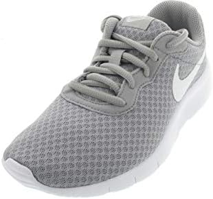 nike tanjun size 3.5
