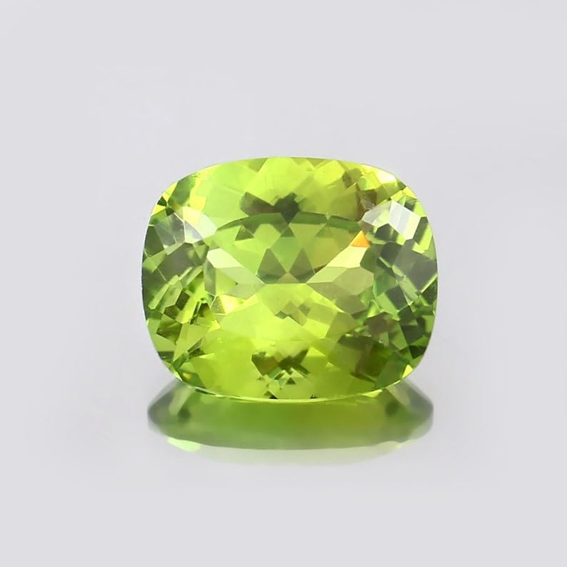 Pierre précieuse verte de Ceylan coussin 12x10mm pour création bijoux