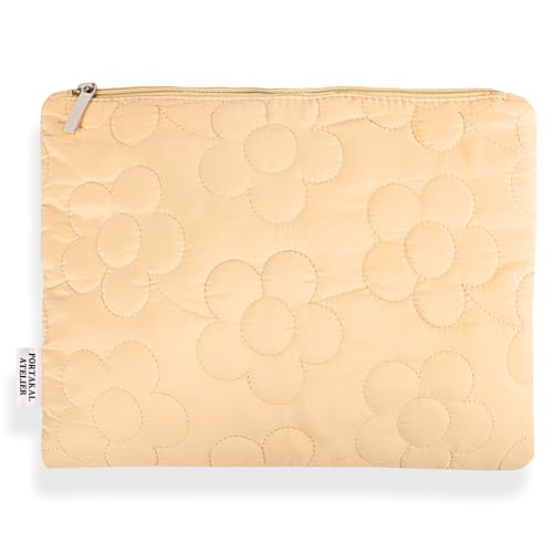 Borsa Allrounder Flat Dream Quilted Makeup Bag per trucchi fatta a mano 26 x 19 cm beige. con chiusura lampo