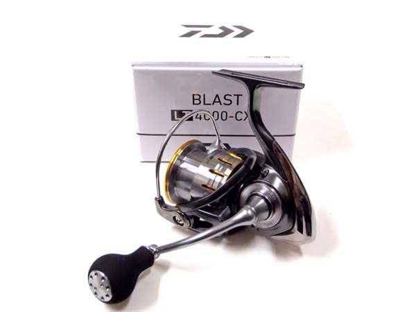 Amazon.co.jp: DAIWA 18BLAST ブラスト LT4000-CXH : スポーツ＆アウトドア